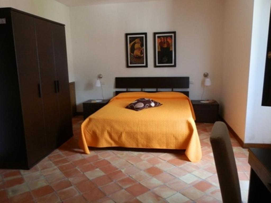 Agriturismo Ai Monaci Montano Antilia Exterior photo